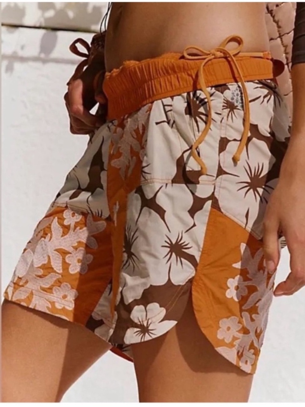 FP Movement XSmall Shorts Prime Time Hike Vintage Tropical Print in Dark Orange